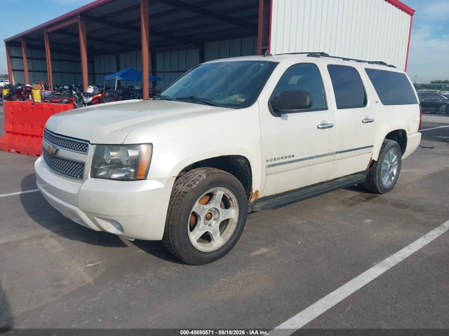 2010 Chevrolet Suburban 1500 Ltz მანქანა იყიდება აუქციონზე, vin: 1GNUKKE34AR185880, აუქციონის ნომერი: 45880571