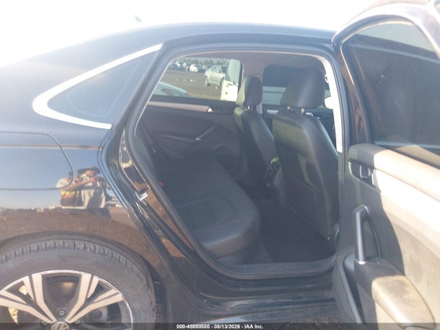 Aukcja sprzedaży 2021 Volkswagen Passat 2.0t Se, vin: 1VWSA7A31MC001747, numer aukcji: 45880580