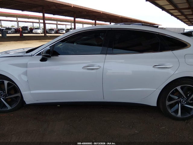 2022 Hyundai Sonata Sel Plus მანქანა იყიდება აუქციონზე, vin: 5NPEJ4J22NH136814, აუქციონის ნომერი: 45880592