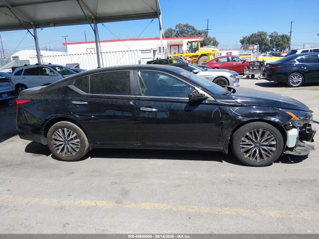 2023 Nissan Altima Sv Intelligent Awd მანქანა იყიდება აუქციონზე, vin: 1N4BL4DW0PN424139, აუქციონის ნომერი: 45880599