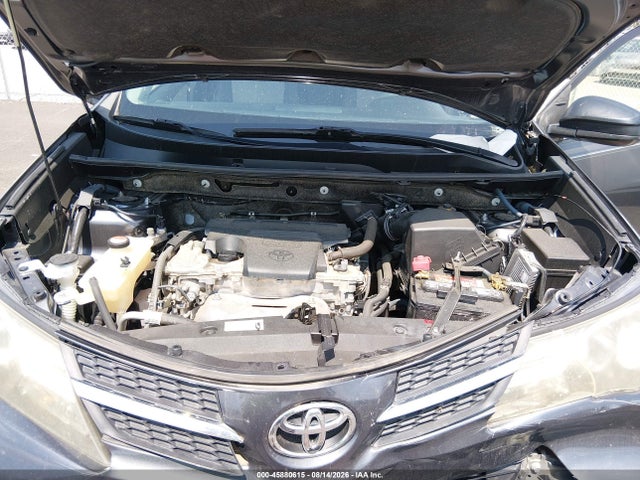 45880615 :رقم المزاد ، JTMZFREV8FJ050758 vin ، 2015 Toyota Rav4 Le مزاد بيع