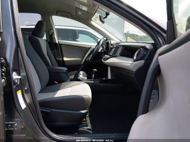 45880615 :رقم المزاد ، JTMZFREV8FJ050758 vin ، 2015 Toyota Rav4 Le مزاد بيع
