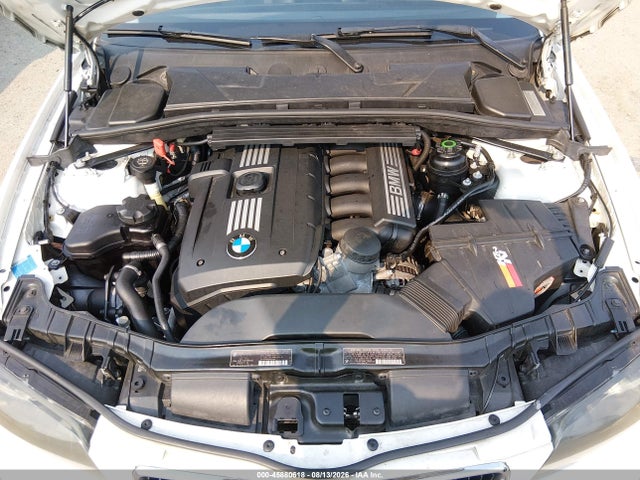 45880618 :رقم المزاد ، WBAUP9C5XAVF49556 vin ، 2010 Bmw 128i مزاد بيع