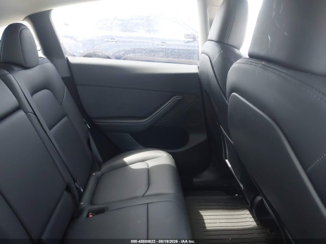 Tesla Model Y 2023 7SAYGDEE1PA090880 Image 8