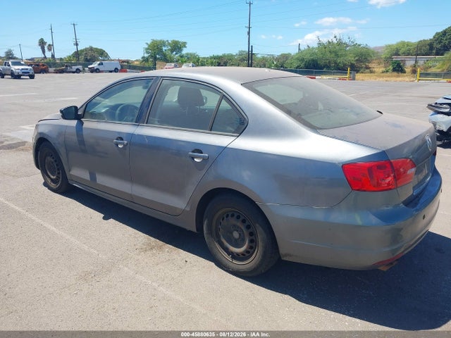 Продаж на аукціоні авто 2014 Volkswagen Jetta 2.0l S, vin: 3VW2K7AJ8EM316234, номер лоту: 45880635