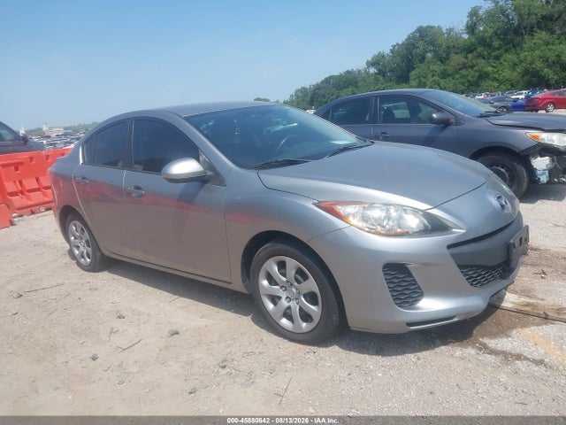 2012 Mazda Mazda3 I Sport მანქანა იყიდება აუქციონზე, vin: JM1BL1UF5C1523808, აუქციონის ნომერი: 45880642