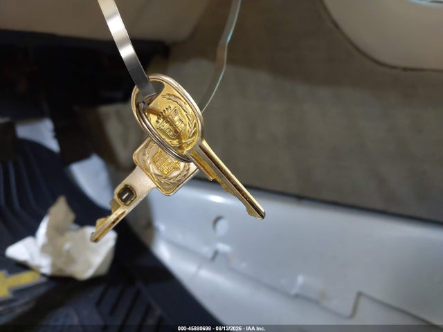 45880698 :رقم المزاد ، 1G6ET129XYU168718 vin ، 2000 Cadillac Eldorado Etc مزاد بيع