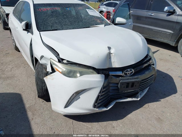 45880731 :رقم المزاد ، 4T1BF1FK2GU563622 vin ، 2016 Toyota Camry Le مزاد بيع