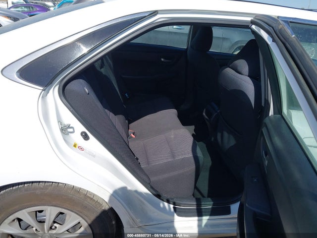 45880731 :رقم المزاد ، 4T1BF1FK2GU563622 vin ، 2016 Toyota Camry Le مزاد بيع