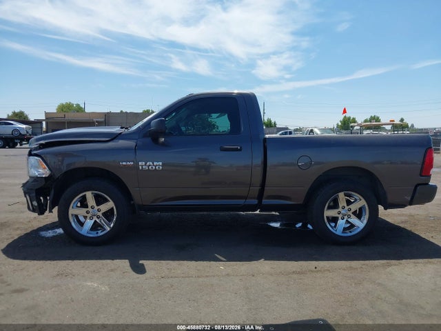 3C6JR6AT4GG112075 RAM 1500 Express