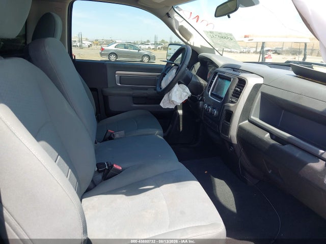 3C6JR6AT4GG112075 RAM 1500 Express