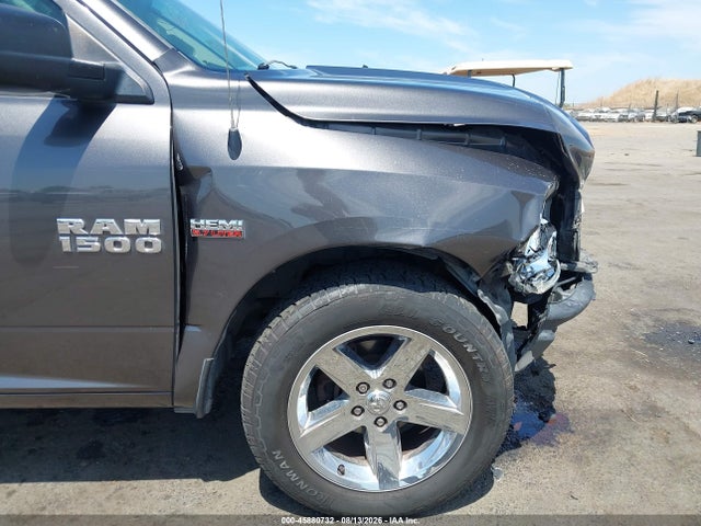 3C6JR6AT4GG112075 RAM 1500 Express