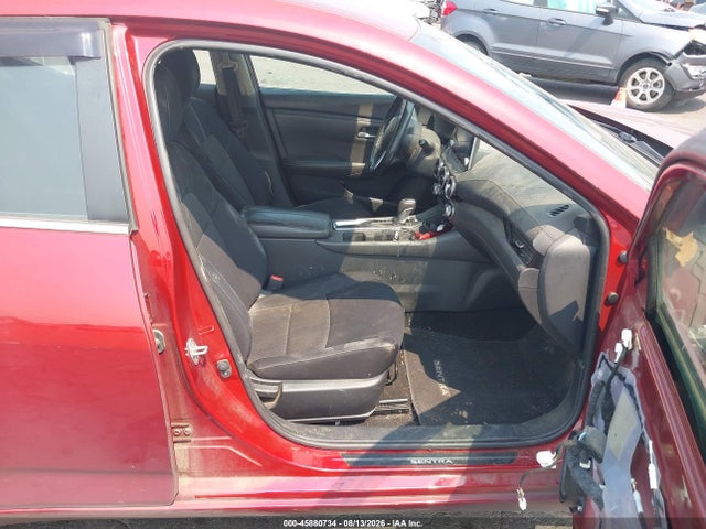 3N1AB8CV5NY233084 Nissan Sentra Sv Xtronic Cvt