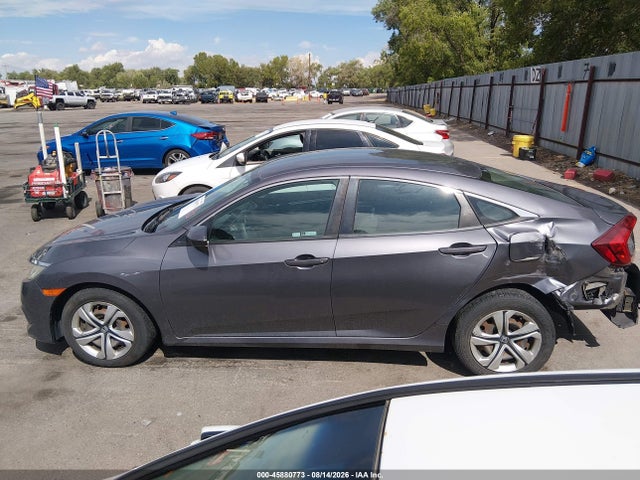 Продаж на аукціоні авто 2018 Honda Civic Lx, vin: 2HGFC2F56JH605462, номер лоту: 45880773