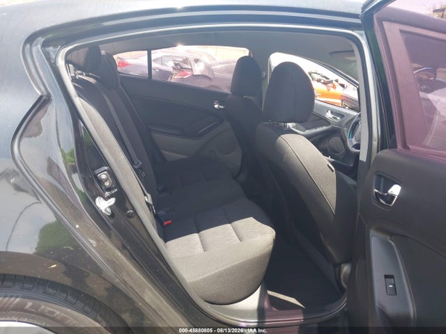 KIA FORTE LX 2016 KNAFK4A60G5619304 Image 8
