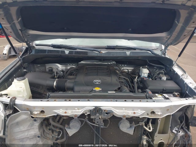 5TFRY5F17FX188867 Toyota Tundra Sr 5.7l V8