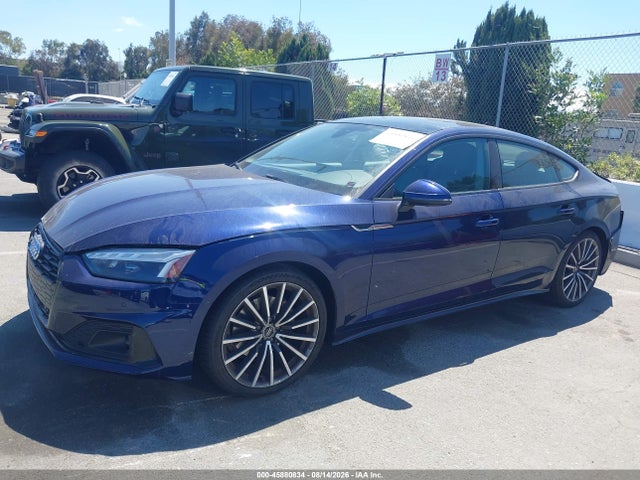 2022 Audi A5 Sportback Premium Plus 40 Tfsi Quattro S Tronic მანქანა იყიდება აუქციონზე, vin: WAUCBCF54NA003588, აუქციონის ნომერი: 45880834