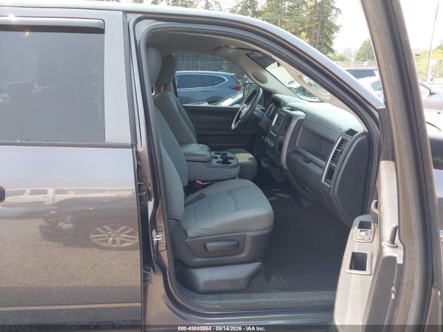 RAM 1500 Express 4x4 6'4 Box 2017 1C6RR7FT9HS795385 Image 18