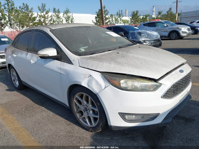 Ford FOCUS SE 2015 1FADP3F2XFL331043 Image 6