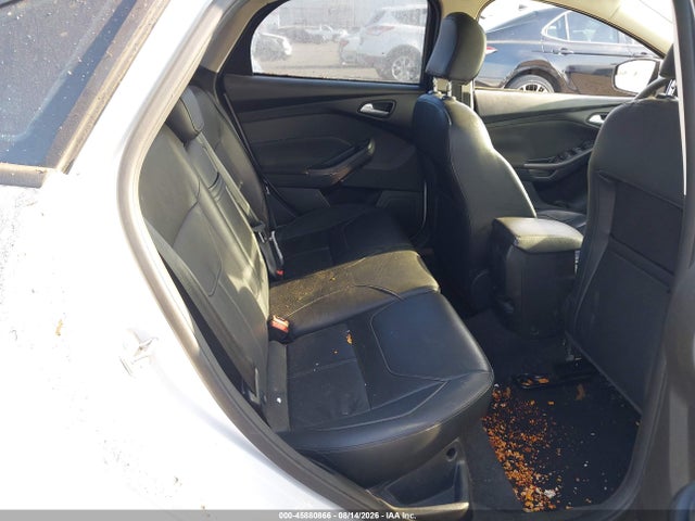Ford FOCUS SE 2015 1FADP3F2XFL331043 Image 8
