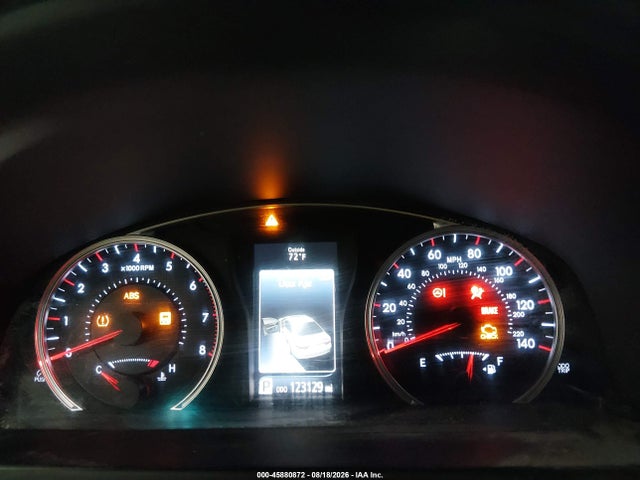 45880872 :رقم المزاد ، 4T1BF1FK3FU953174 vin ، 2015 Toyota Camry Se مزاد بيع