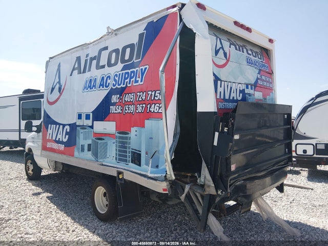 45880873 :رقم المزاد ، 1FDWE3FLXEDB14243 vin ، 2014 Ford E-350 Cutaway مزاد بيع