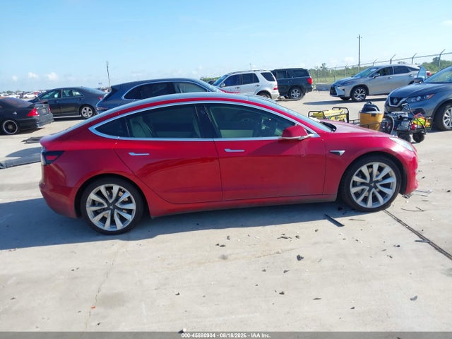 Tesla Model 3 Long Range/performance 2018 5YJ3E1EB7JF097490 Image 13