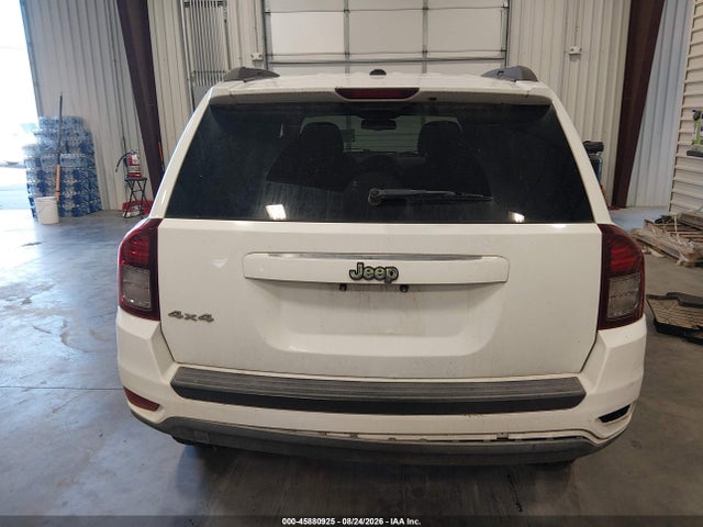 45880925 :رقم المزاد ، 1C4NJDBB4GD556632 vin ، 2016 Jeep Compass Sport مزاد بيع