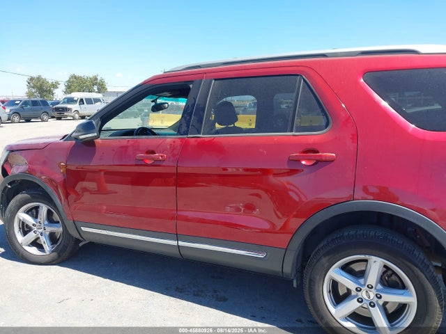 Ford EXPLORER XLT 2017 1FM5K8D83HGB92141 Image 17