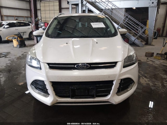 1FMCU9J93EUB70898 Ford Escape Titanium