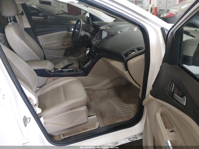1FMCU9J93EUB70898 Ford Escape Titanium
