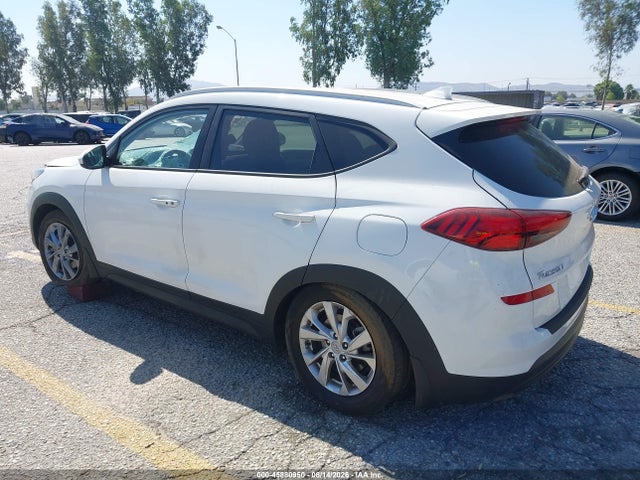 Hyundai Tucson Value 2020 KM8J33A41LU260222 Image 3