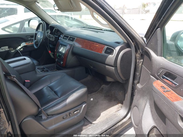 2013 Chevrolet Tahoe Lt მანქანა იყიდება აუქციონზე, vin: 1GNSCBE07DR119760, აუქციონის ნომერი: 45880952