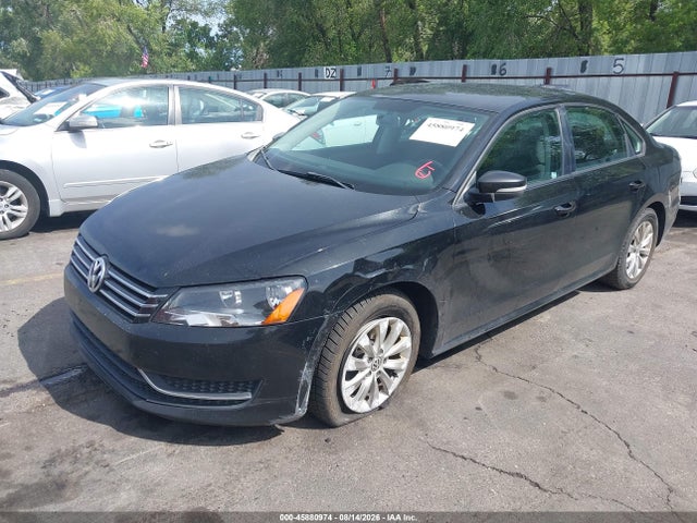 2013 Volkswagen Passat 2.5l S მანქანა იყიდება აუქციონზე, vin: 1VWAP7A33DC073138, აუქციონის ნომერი: 45880974