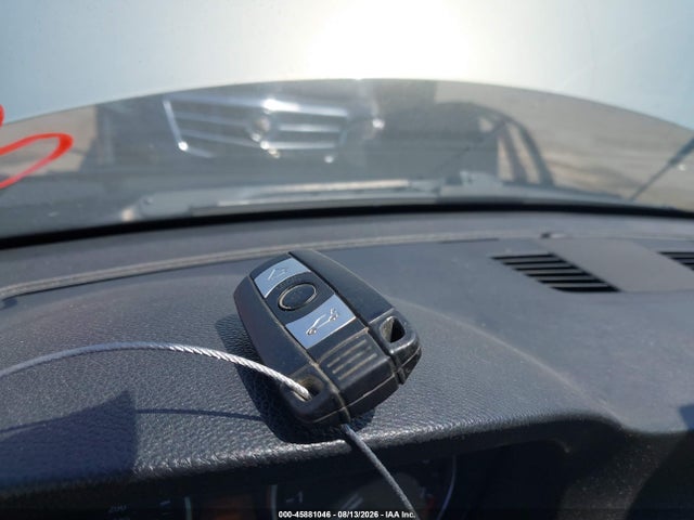 Продажа на аукционе авто 2006 Bmw 330i, vin: WBAVB33546KR76432, номер лота: 45881046