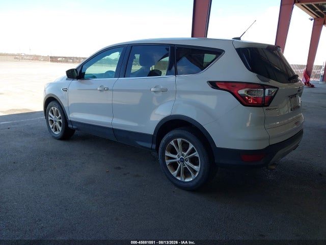 Ford ESCAPE SE 2017 1FMCU9G99HUE97737 Image 3