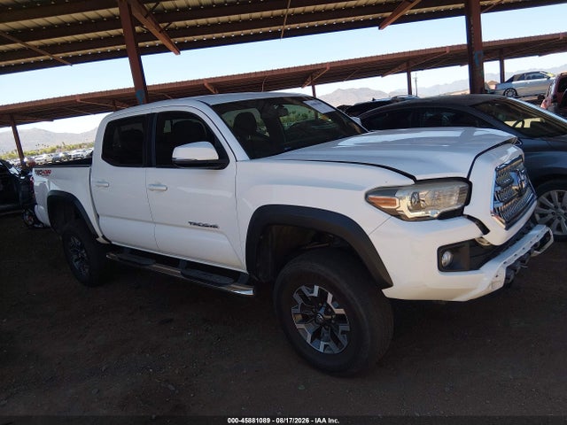 Aukcja sprzedaży 2017 Toyota Tacoma Trd Off Road, vin: 5TFCZ5AN2HX116541, numer aukcji: 45881089