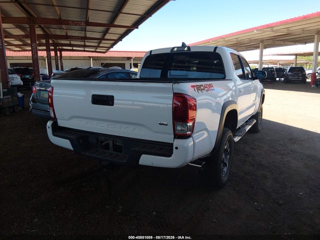 Aukcja sprzedaży 2017 Toyota Tacoma Trd Off Road, vin: 5TFCZ5AN2HX116541, numer aukcji: 45881089