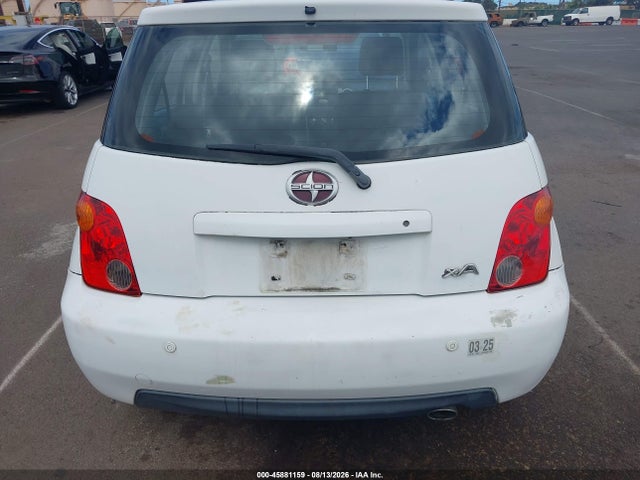 45881159 :رقم المزاد ، JTKKT624050114454 vin ، 2005 Scion Xa مزاد بيع