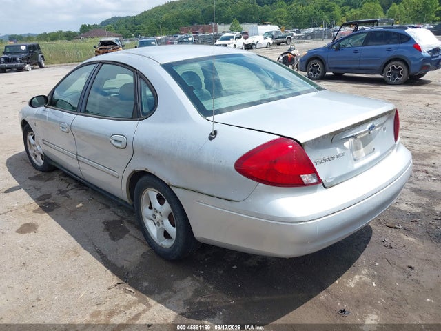 45881169 :رقم المزاد ، 1FAFP55292G261768 vin ، 2002 Ford Taurus Ses Standard مزاد بيع