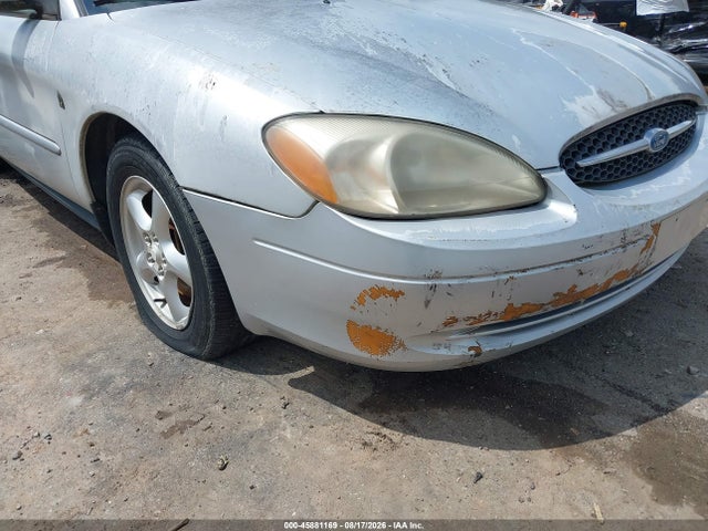 45881169 :رقم المزاد ، 1FAFP55292G261768 vin ، 2002 Ford Taurus Ses Standard مزاد بيع
