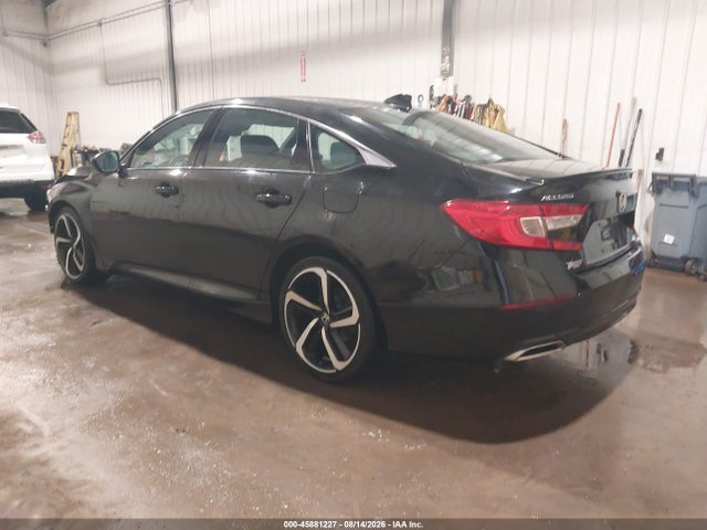 45881227 :رقم المزاد ، 1HGCV1F32JA048263 vin ، 2018 Honda Accord Sport مزاد بيع