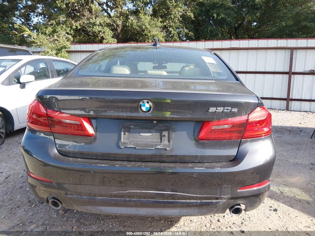 45881292 :رقم المزاد ، WBAJA9C02LCD44059 vin ، 2020 Bmw 5 Series 530e Iperformance مزاد بيع