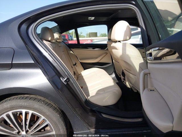 45881292 :رقم المزاد ، WBAJA9C02LCD44059 vin ، 2020 Bmw 5 Series 530e Iperformance مزاد بيع