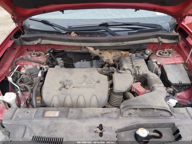 45881355 :رقم المزاد ، JA4AD3A33FZ004089 vin ، 2015 Mitsubishi Outlander Se مزاد بيع