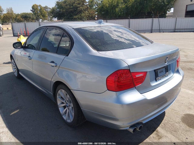 2011 Bmw 328i მანქანა იყიდება აუქციონზე, vin: WBAPH5C58BA441073, აუქციონის ნომერი: 45881390