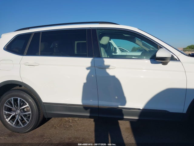 45881415 :رقم المزاد ، 3VV3B7AX1JM191536 vin ، 2018 Volkswagen Tiguan 2.0t Se/2.0t Sel مزاد بيع