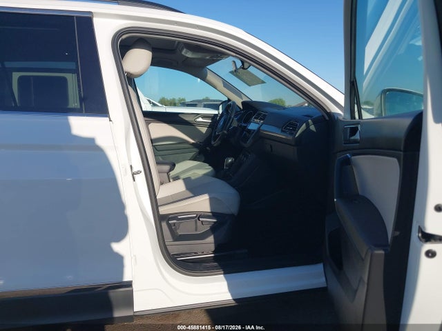 45881415 :رقم المزاد ، 3VV3B7AX1JM191536 vin ، 2018 Volkswagen Tiguan 2.0t Se/2.0t Sel مزاد بيع