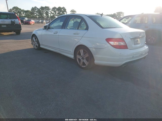 2011 Mercedes-benz C 300 Luxury/sport მანქანა იყიდება აუქციონზე, vin: WDDGF5EB5BR159797, აუქციონის ნომერი: 45881431