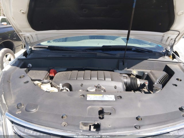 1GNKRHKD5HJ175712 Chevrolet Traverse Lt